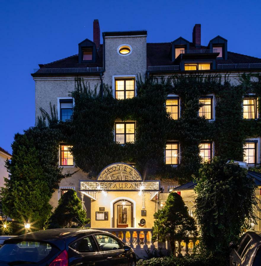 Simones Hotel Fuerstenhof Ландсхут Экстерьер фото