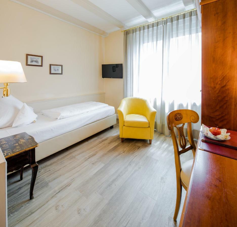 Simones Hotel Fuerstenhof Ландсхут Экстерьер фото